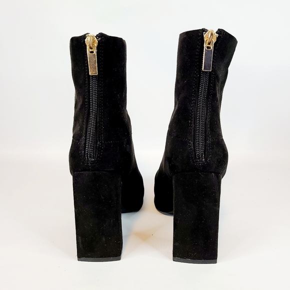 Just Fab Black Suede Stacked Heel Ankle Boots Zip Size 5.5 - Picture 10 of 12